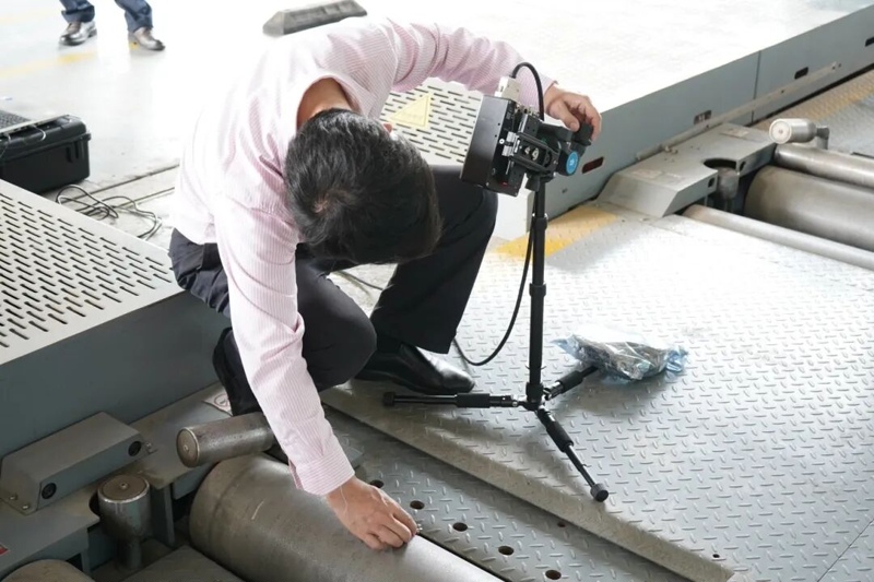 Anche va participar en la prova de calibratge in situ per a l'estàndard relacionat amb la seguretat dels vehicles elèctrics